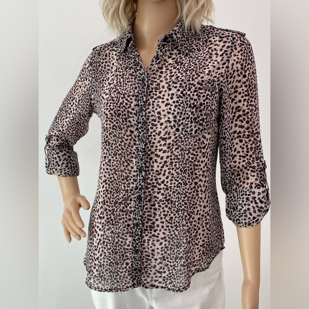 Nwot Guess Button Down With Adjustable Sleeves - image 1